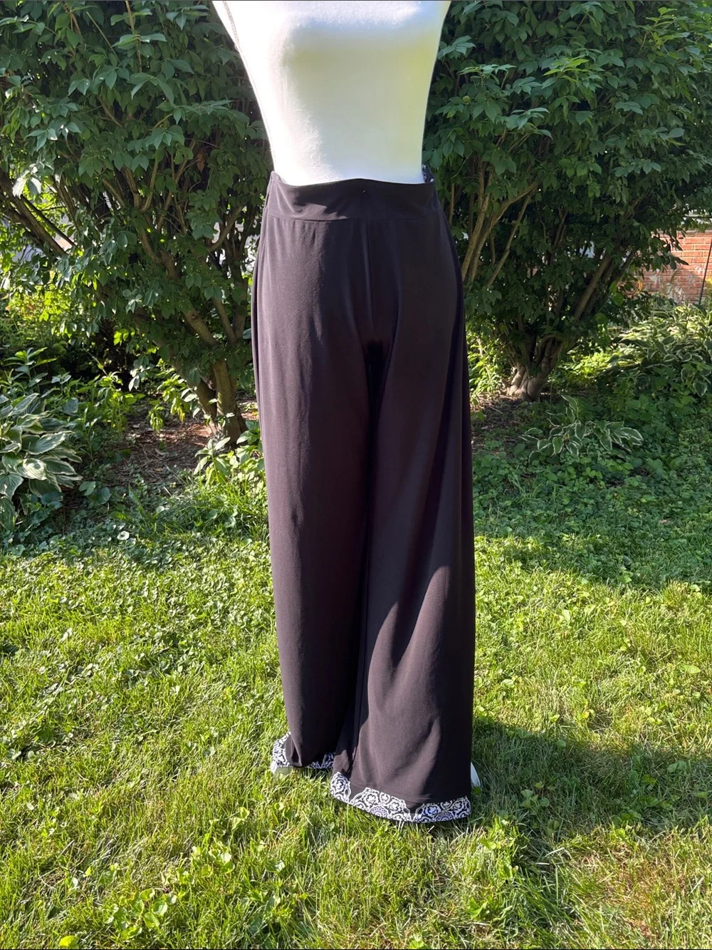 White House Black Market Black Wide Leg Pants with Contrast Hem